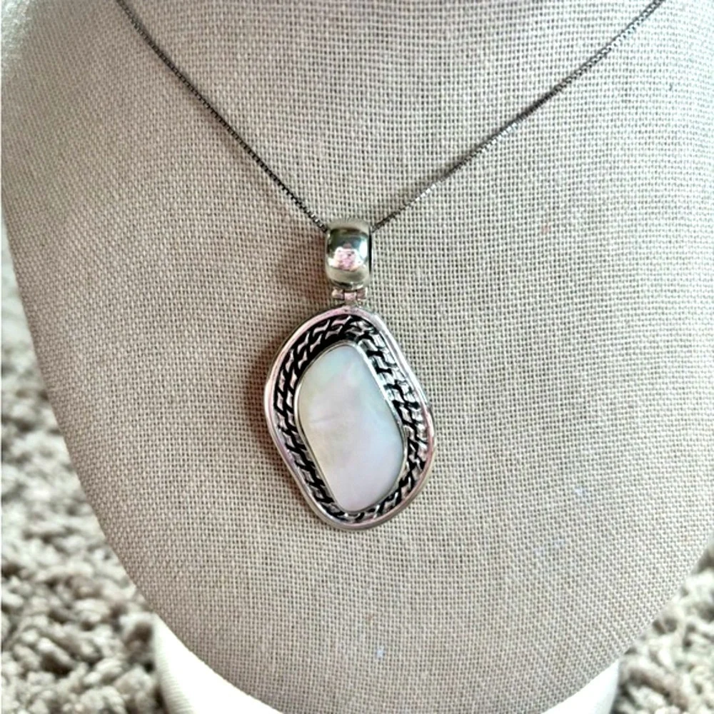 950 Silver MOP Mother Pearl Statement Pendant Necklace Asymmetrical Boho Coastal - Picture 6 of 10